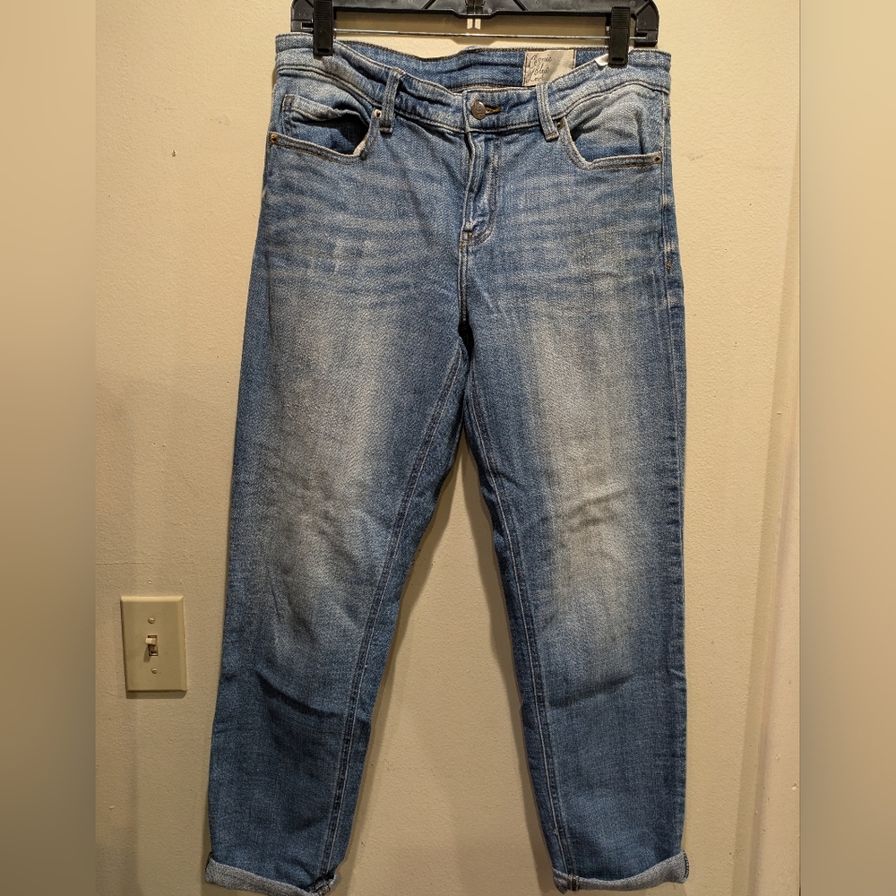 Cosmic Blue Love Women's Blue Cropped Jeans Size 30